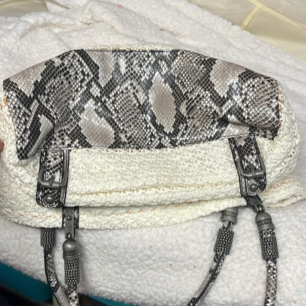 - Jessica Simpson Hobo Style Purse w/ Animal Print - Colorful Interior -